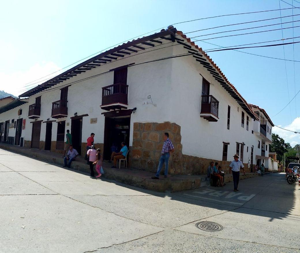Hotel Central Graciela Valle de San José Exteriör bild